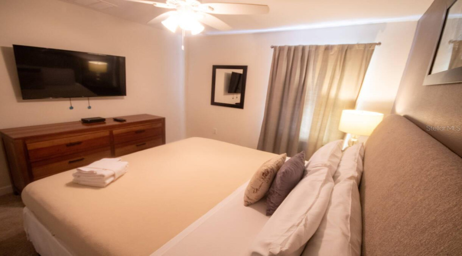 DAVENPORT, Florida 33896, 6 Bedrooms Bedrooms, ,6 BathroomsBathrooms,Residential,For Sale,WEDGE,0,MFRO6365610