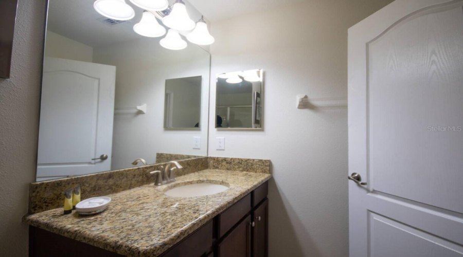 DAVENPORT, Florida 33896, 6 Bedrooms Bedrooms, ,6 BathroomsBathrooms,Residential,For Sale,WEDGE,0,MFRO6365610