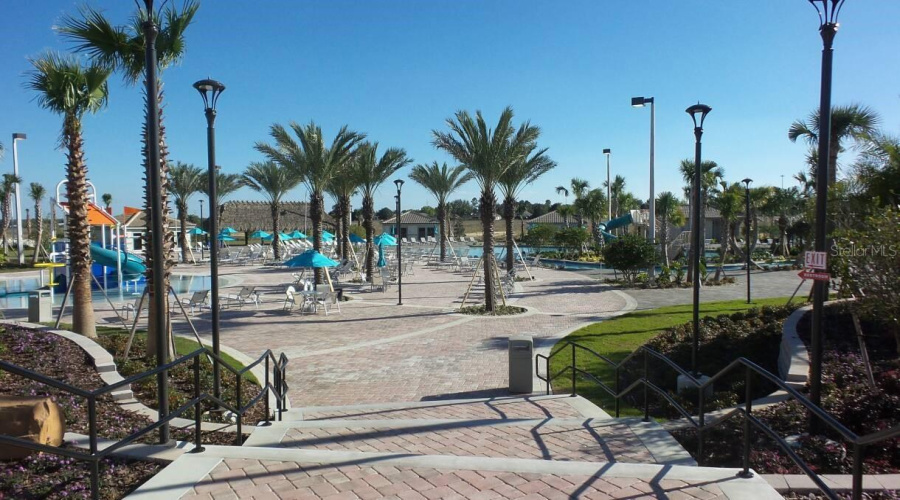 DAVENPORT, Florida 33896, 6 Bedrooms Bedrooms, ,6 BathroomsBathrooms,Residential,For Sale,WEDGE,0,MFRO6365610