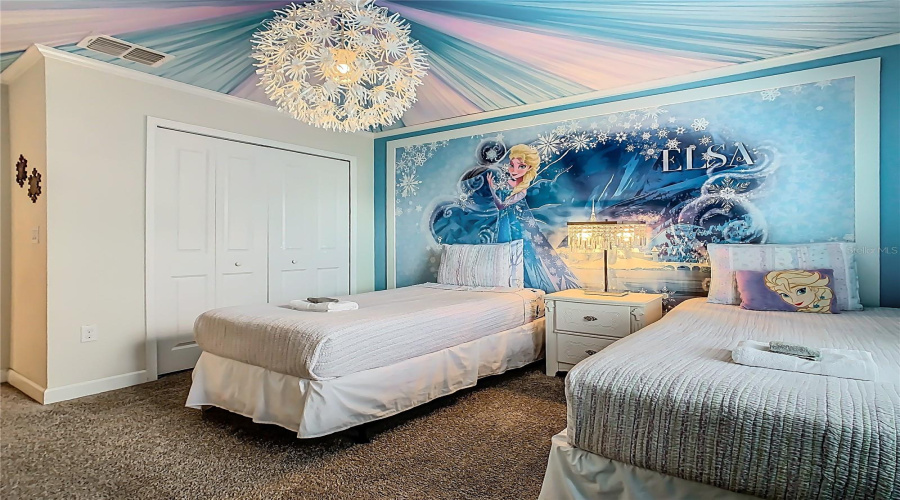 DAVENPORT, Florida 33896, 4 Bedrooms Bedrooms, ,3 BathroomsBathrooms,Residential,For Sale,DOGLEG,0,MFRO6328880