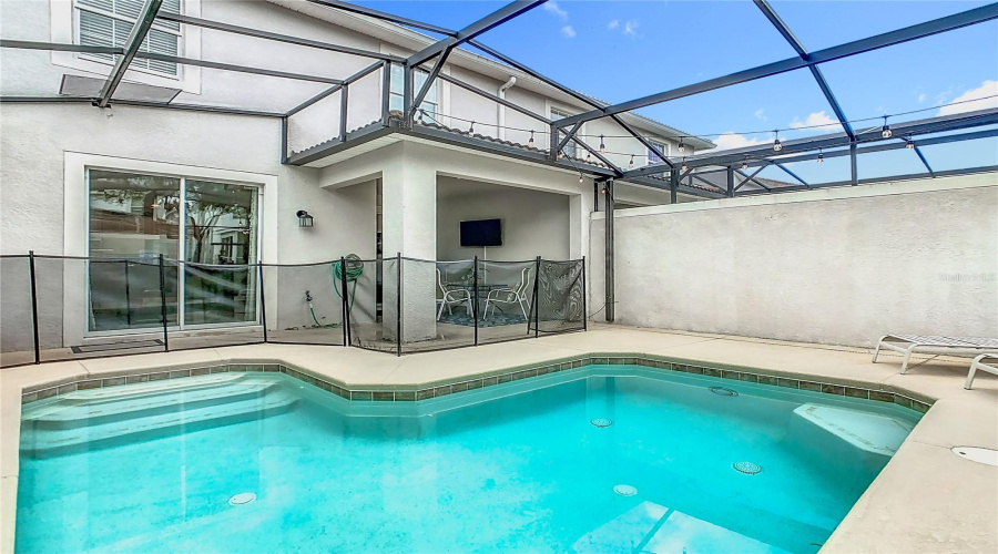 DAVENPORT, Florida 33896, 4 Bedrooms Bedrooms, ,3 BathroomsBathrooms,Residential,For Sale,DOGLEG,0,MFRO6328880