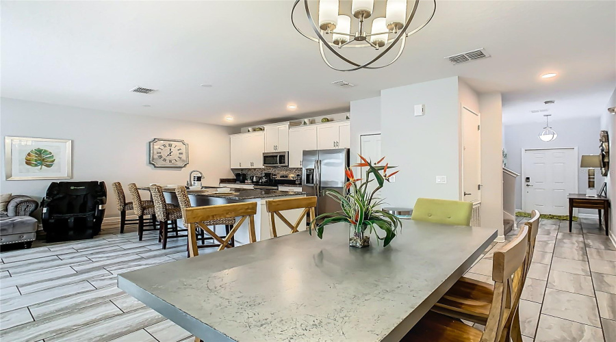 DAVENPORT, Florida 33896, 4 Bedrooms Bedrooms, ,3 BathroomsBathrooms,Residential,For Sale,DOGLEG,0,MFRO6328880