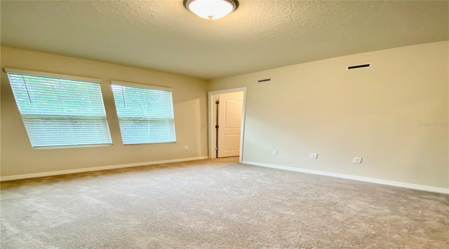 KISSIMMEE, Florida 34746, 3 Bedrooms Bedrooms, ,2 BathroomsBathrooms,Residential,For Sale,SPARKLING SHELL,0,MFRS5139871