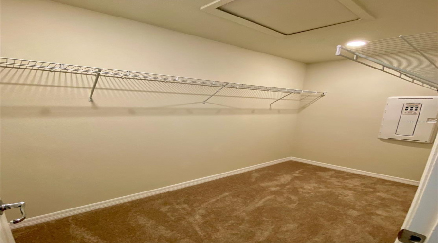 KISSIMMEE, Florida 34746, 3 Bedrooms Bedrooms, ,2 BathroomsBathrooms,Residential,For Sale,SPARKLING SHELL,0,MFRS5139871