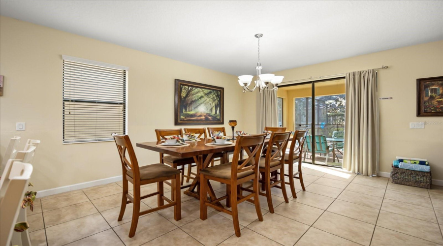 DAVENPORT, Florida 33896, 5 Bedrooms Bedrooms, ,4 BathroomsBathrooms,Residential,For Sale,WEXFORD,0,MFRO6363714