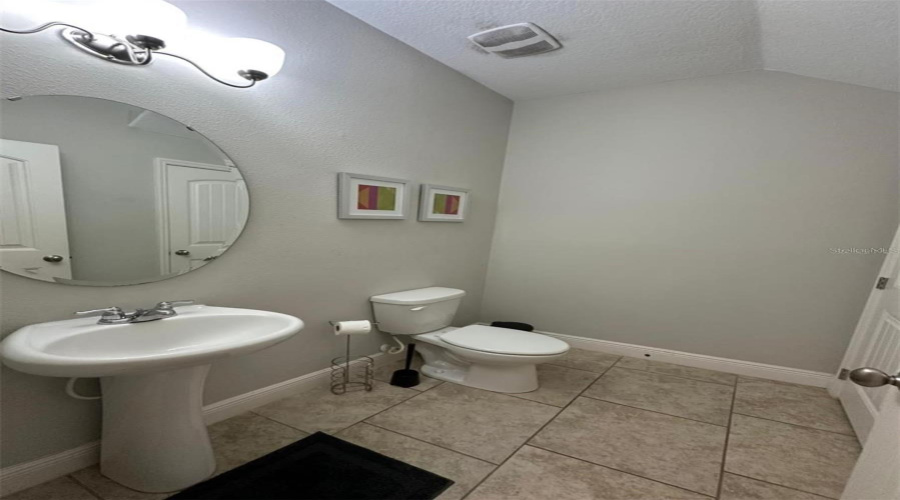 DAVENPORT, Florida 33837, 6 Bedrooms Bedrooms, ,4 BathroomsBathrooms,Residential,For Sale,WILDWOOD,0,MFRO6364643