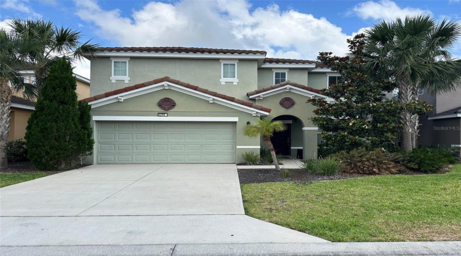 DAVENPORT, Florida 33837, 6 Bedrooms Bedrooms, ,4 BathroomsBathrooms,Residential,For Sale,WILDWOOD,0,MFRO6364643