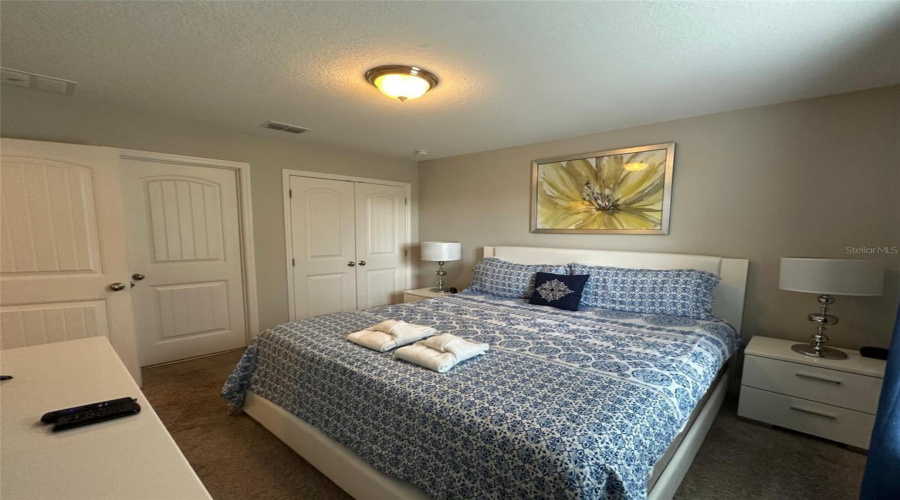 DAVENPORT, Florida 33837, 6 Bedrooms Bedrooms, ,4 BathroomsBathrooms,Residential,For Sale,WILDWOOD,0,MFRO6364643