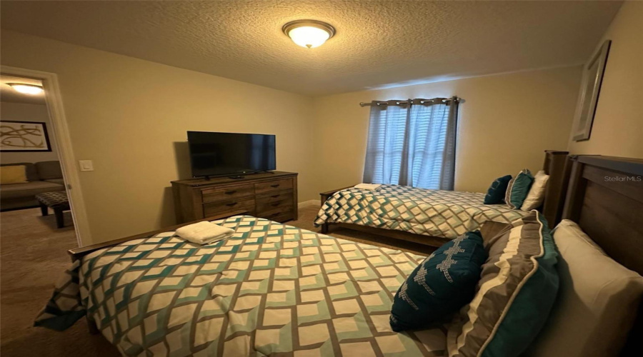 DAVENPORT, Florida 33837, 6 Bedrooms Bedrooms, ,4 BathroomsBathrooms,Residential,For Sale,WILDWOOD,0,MFRO6364643