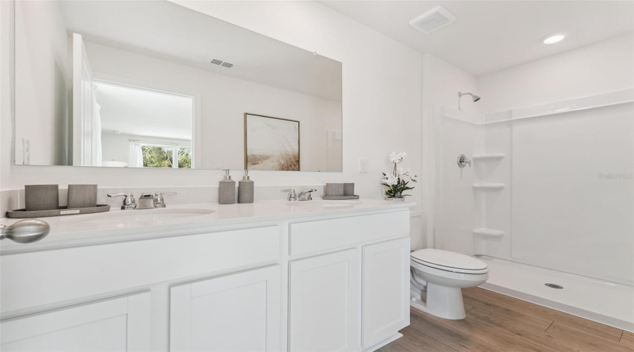 KISSIMMEE, Florida 34746, 3 Bedrooms Bedrooms, ,2 BathroomsBathrooms,Residential,For Sale,LINDENS,0,MFRO6365796