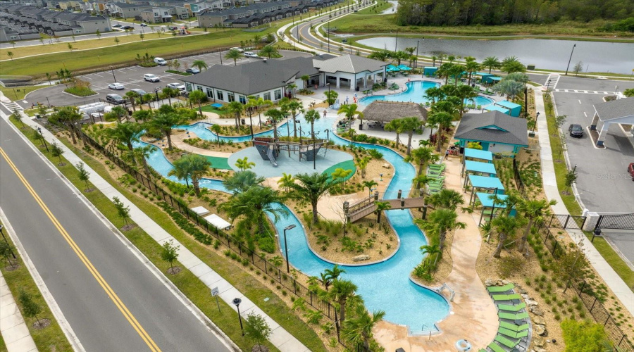 KISSIMMEE, Florida 34746, 2 Bedrooms Bedrooms, ,2 BathroomsBathrooms,Residential,For Sale,PARADOX,0,MFRO6316342