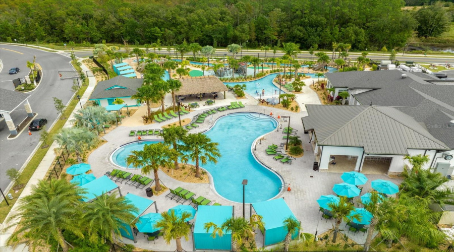 KISSIMMEE, Florida 34746, 2 Bedrooms Bedrooms, ,2 BathroomsBathrooms,Residential,For Sale,PARADOX,0,MFRO6316342