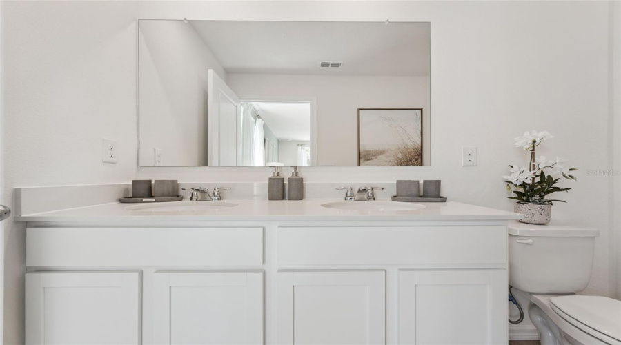 KISSIMMEE, Florida 34746, 3 Bedrooms Bedrooms, ,2 BathroomsBathrooms,Residential,For Sale,LINDENS,0,MFRO6365798