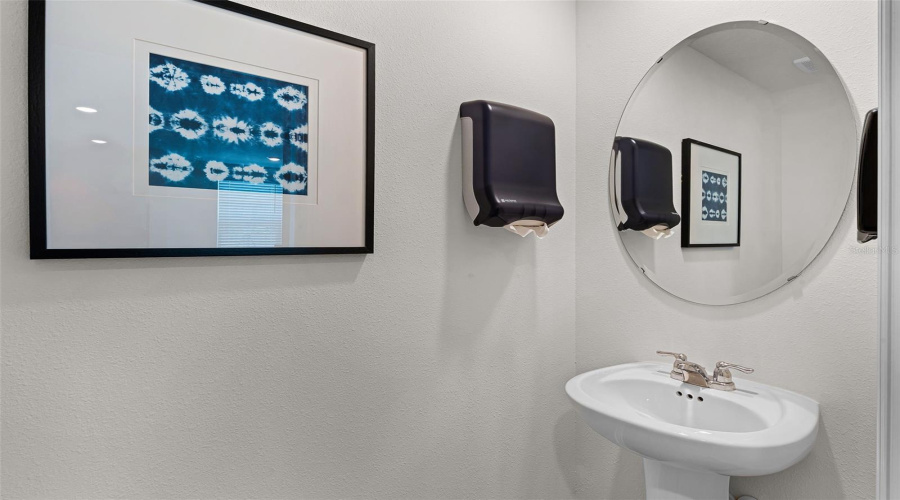 KISSIMMEE, Florida 34746, 3 Bedrooms Bedrooms, ,2 BathroomsBathrooms,Residential,For Sale,HAZEL,0,MFRO6365811