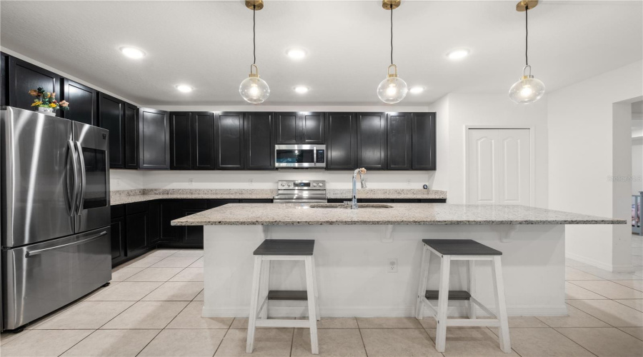 DAVENPORT, Florida 33837, 4 Bedrooms Bedrooms, ,2 BathroomsBathrooms,Residential,For Sale,TAFT,0,MFRO6312775