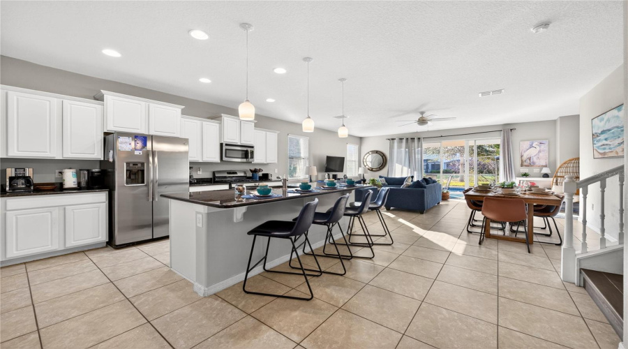 DAVENPORT, Florida 33837, 5 Bedrooms Bedrooms, ,5 BathroomsBathrooms,Residential,For Sale,TERRASONESTA DRIVE,0,MFRO6365924