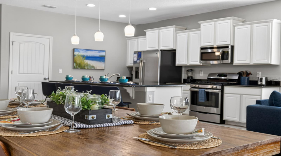 DAVENPORT, Florida 33837, 5 Bedrooms Bedrooms, ,5 BathroomsBathrooms,Residential,For Sale,TERRASONESTA DRIVE,0,MFRO6365924