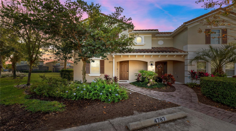 DAVENPORT, Florida 33837, 5 Bedrooms Bedrooms, ,5 BathroomsBathrooms,Residential,For Sale,TERRASONESTA DRIVE,0,MFRO6365924