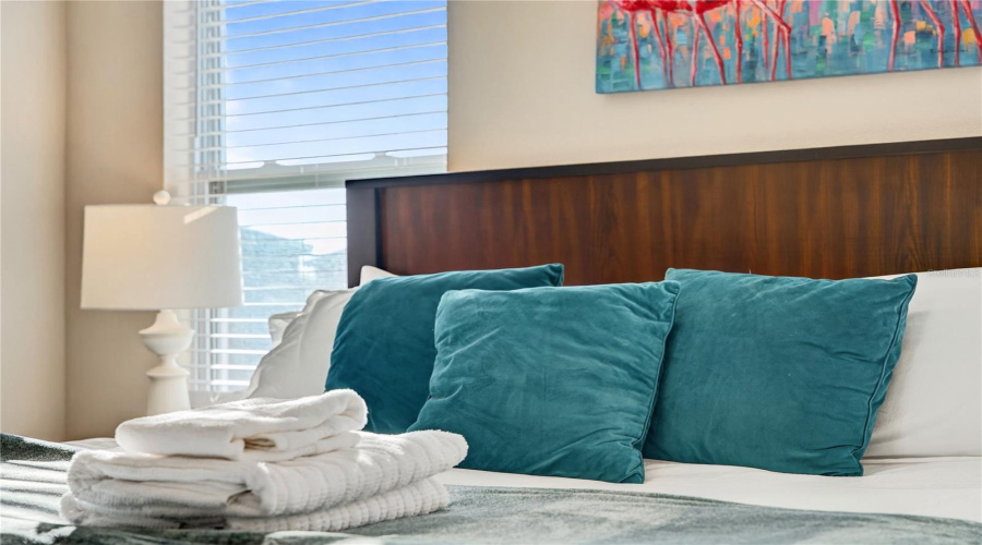 DAVENPORT, Florida 33837, 5 Bedrooms Bedrooms, ,5 BathroomsBathrooms,Residential,For Sale,TERRASONESTA DRIVE,0,MFRO6365924