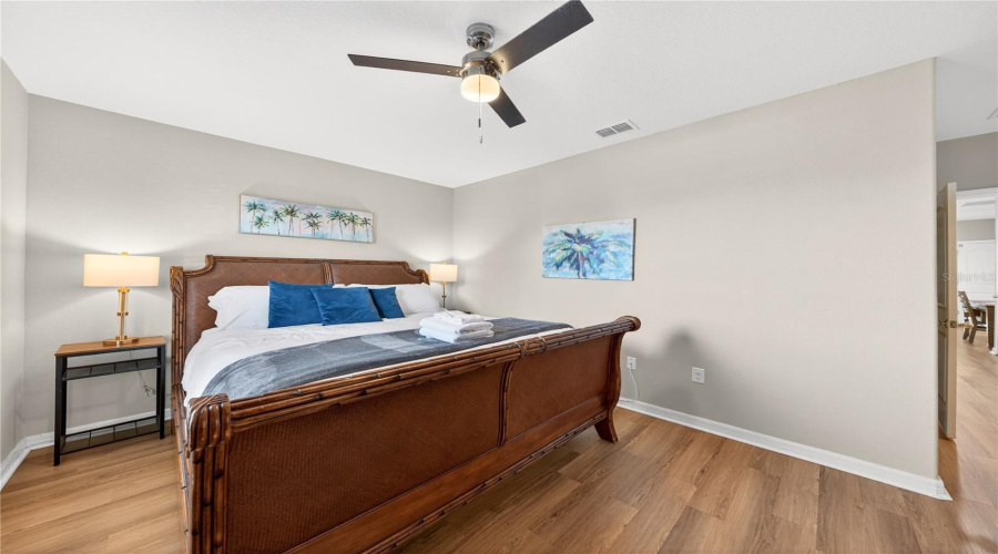 DAVENPORT, Florida 33837, 5 Bedrooms Bedrooms, ,5 BathroomsBathrooms,Residential,For Sale,TERRASONESTA DRIVE,0,MFRO6365924