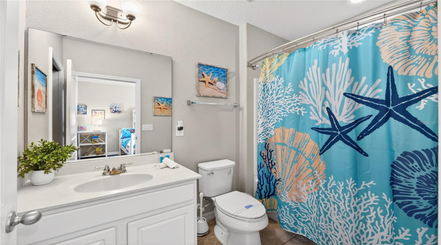 DAVENPORT, Florida 33837, 5 Bedrooms Bedrooms, ,5 BathroomsBathrooms,Residential,For Sale,TERRASONESTA DRIVE,0,MFRO6365924