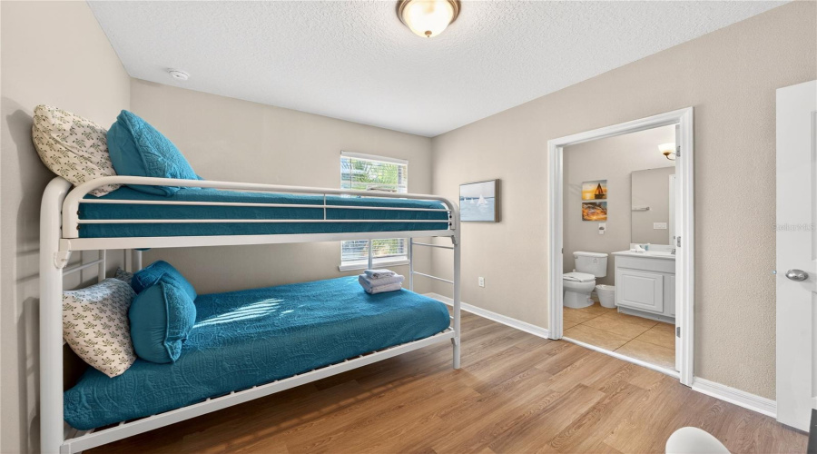 DAVENPORT, Florida 33837, 5 Bedrooms Bedrooms, ,5 BathroomsBathrooms,Residential,For Sale,TERRASONESTA DRIVE,0,MFRO6365924