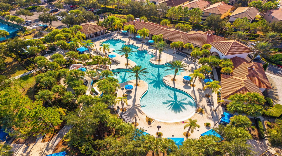 DAVENPORT, Florida 33837, 5 Bedrooms Bedrooms, ,5 BathroomsBathrooms,Residential,For Sale,TERRASONESTA DRIVE,0,MFRO6365924