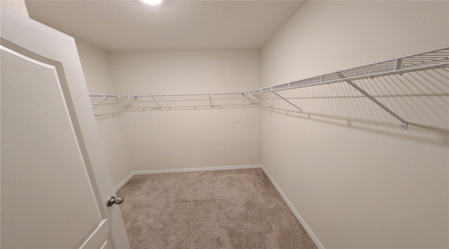 KISSIMMEE, Florida 34747, 4 Bedrooms Bedrooms, ,2 BathroomsBathrooms,Residential,For Sale,WHITE LILLY,0,MFRS5128227