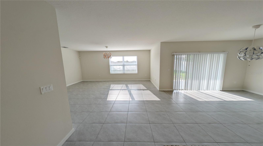 KISSIMMEE, Florida 34747, 4 Bedrooms Bedrooms, ,2 BathroomsBathrooms,Residential,For Sale,WHITE LILLY,0,MFRS5128227