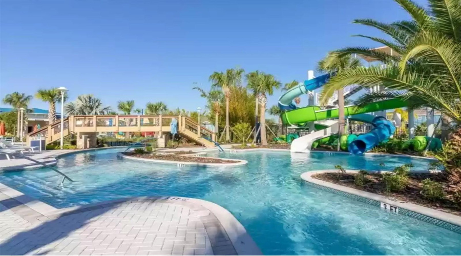 DAVENPORT, Florida 33897, 5 Bedrooms Bedrooms, ,4 BathroomsBathrooms,Residential,For Sale,PARADISE,0,MFRO6303324