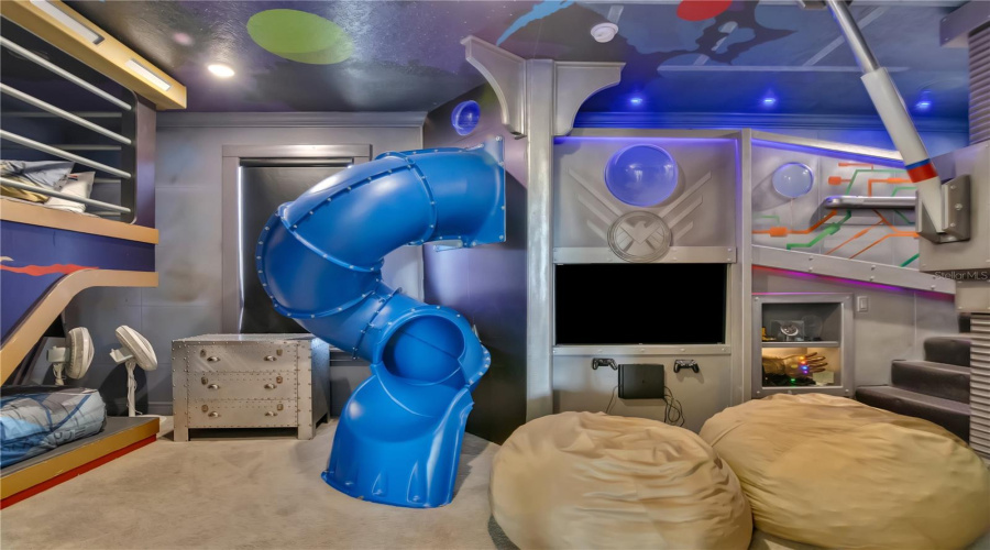 REUNION, Florida 34747, 6 Bedrooms Bedrooms, ,5 BathroomsBathrooms,Residential,For Sale,COROLLA,0,MFRO6274124