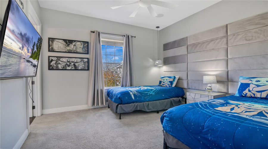 REUNION, Florida 34747, 6 Bedrooms Bedrooms, ,5 BathroomsBathrooms,Residential,For Sale,COROLLA,0,MFRO6274124