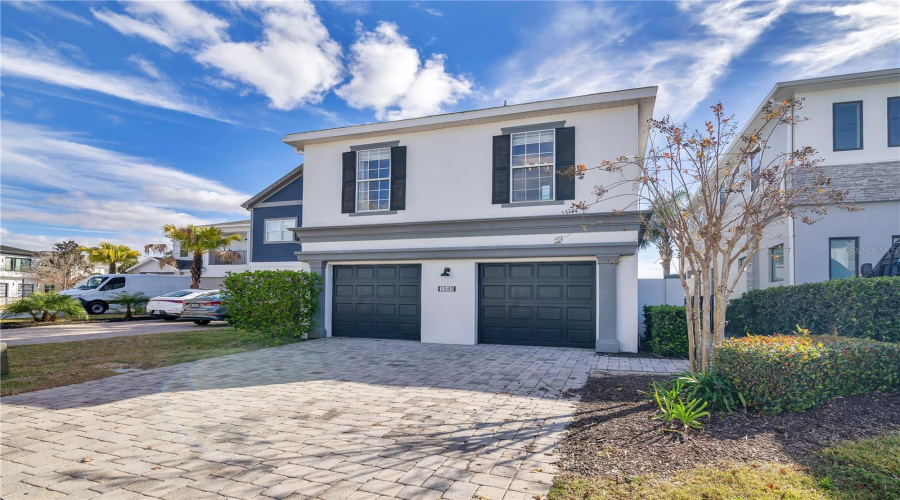 REUNION, Florida 34747, 6 Bedrooms Bedrooms, ,5 BathroomsBathrooms,Residential,For Sale,COROLLA,0,MFRO6274124