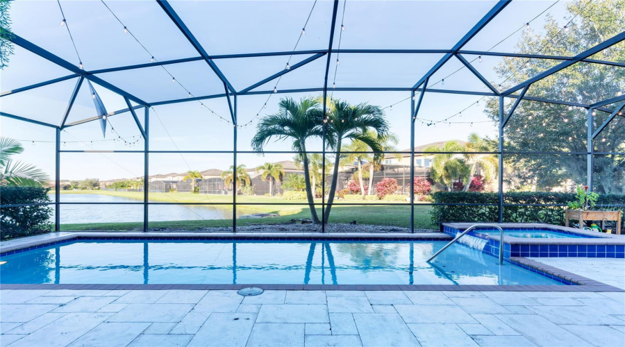 ORLANDO, Florida 32836, 4 Bedrooms Bedrooms, ,4 BathroomsBathrooms,Residential,For Sale,ROYAL ESTATES,0,MFRO6363896