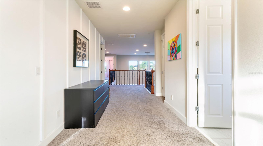 ORLANDO, Florida 32836, 4 Bedrooms Bedrooms, ,4 BathroomsBathrooms,Residential,For Sale,ROYAL ESTATES,0,MFRO6363896