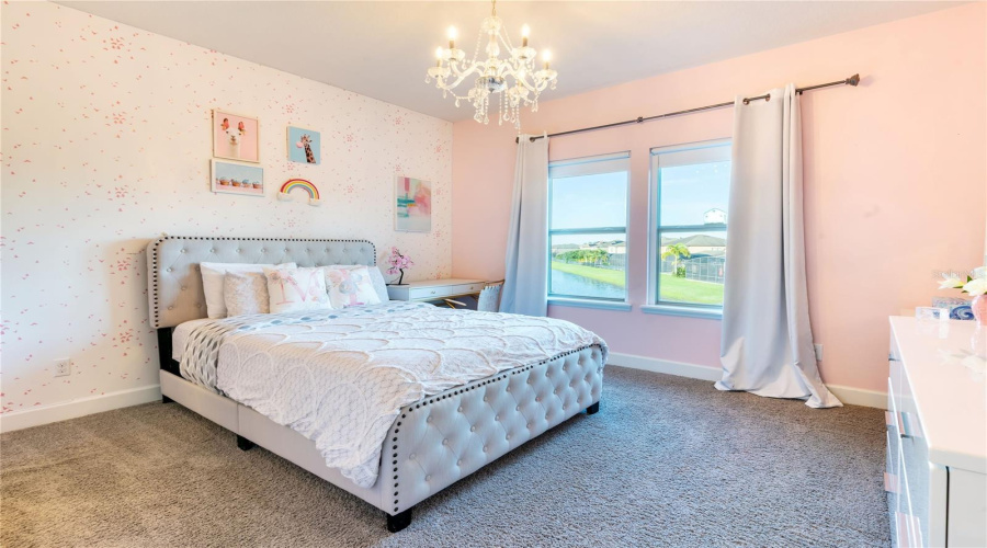 ORLANDO, Florida 32836, 4 Bedrooms Bedrooms, ,4 BathroomsBathrooms,Residential,For Sale,ROYAL ESTATES,0,MFRO6363896