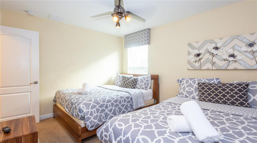 KISSIMMEE, Florida 34747, 6 Bedrooms Bedrooms, ,5 BathroomsBathrooms,Residential,For Sale,BUCCANEER PALM,0,MFRO6365822