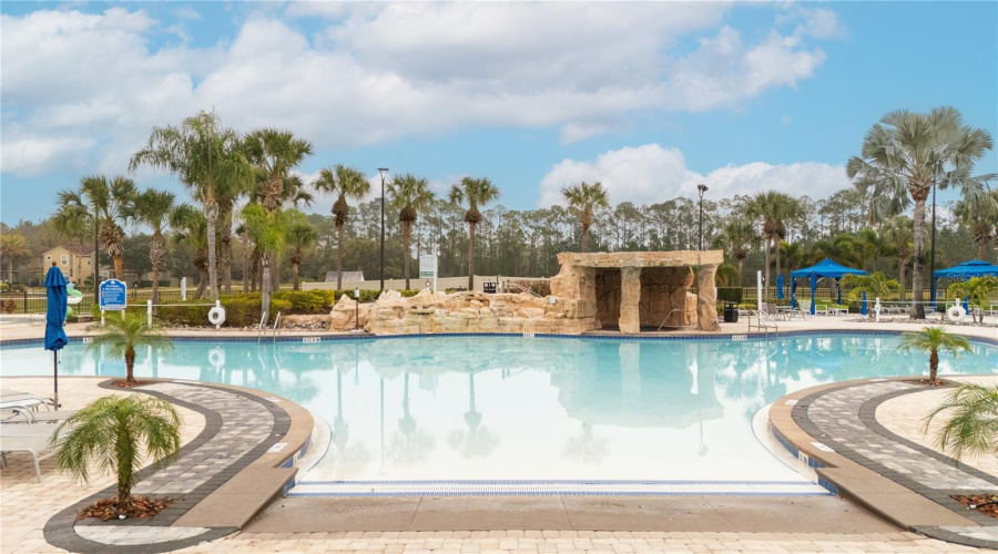 KISSIMMEE, Florida 34747, 6 Bedrooms Bedrooms, ,5 BathroomsBathrooms,Residential,For Sale,BUCCANEER PALM,0,MFRO6365822