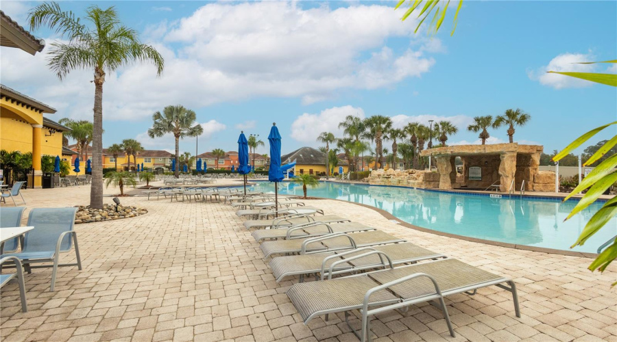 KISSIMMEE, Florida 34747, 6 Bedrooms Bedrooms, ,5 BathroomsBathrooms,Residential,For Sale,BUCCANEER PALM,0,MFRO6365822