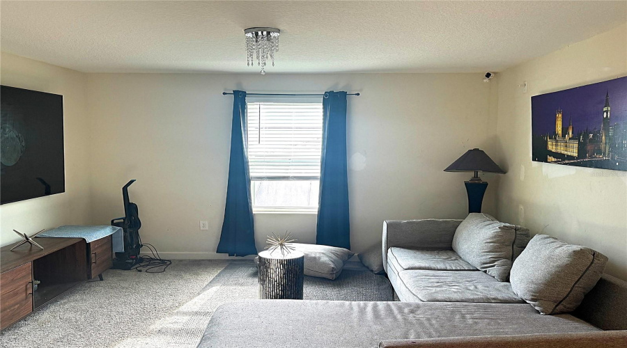 DAVENPORT, Florida 33837, 5 Bedrooms Bedrooms, ,2 BathroomsBathrooms,Residential,For Sale,TAFT,0,MFRO6338608