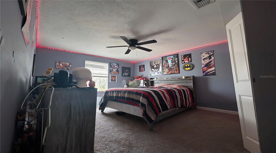 DAVENPORT, Florida 33837, 5 Bedrooms Bedrooms, ,2 BathroomsBathrooms,Residential,For Sale,TAFT,0,MFRO6338608