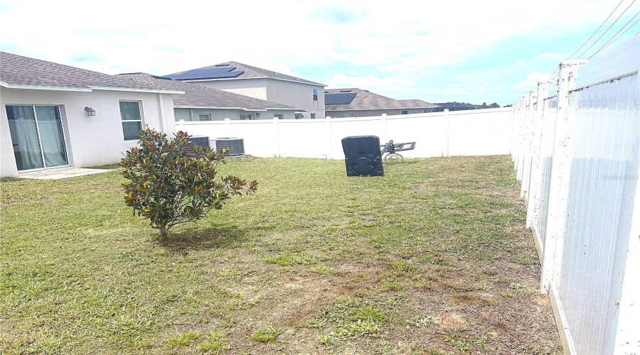 DAVENPORT, Florida 33837, 5 Bedrooms Bedrooms, ,2 BathroomsBathrooms,Residential,For Sale,TAFT,0,MFRO6338608