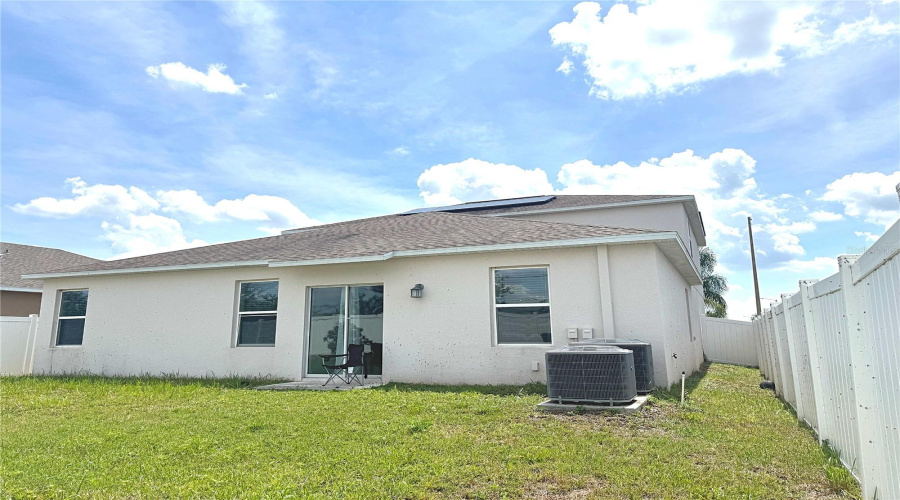 DAVENPORT, Florida 33837, 5 Bedrooms Bedrooms, ,2 BathroomsBathrooms,Residential,For Sale,TAFT,0,MFRO6338608