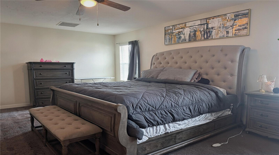 DAVENPORT, Florida 33837, 5 Bedrooms Bedrooms, ,2 BathroomsBathrooms,Residential,For Sale,TAFT,0,MFRO6338608