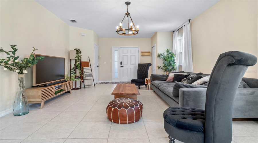 KISSIMMEE, Florida 34746, 3 Bedrooms Bedrooms, ,2 BathroomsBathrooms,Residential,For Sale,DESERT ROSE,0,MFRO6366296