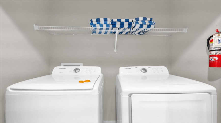 KISSIMMEE, Florida 34746, 4 Bedrooms Bedrooms, ,3 BathroomsBathrooms,Residential,For Sale,LE REVE,0,MFRS5140029