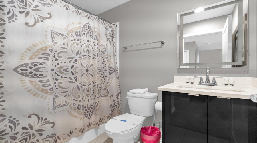 KISSIMMEE, Florida 34746, 4 Bedrooms Bedrooms, ,3 BathroomsBathrooms,Residential,For Sale,LE REVE,0,MFRS5140029