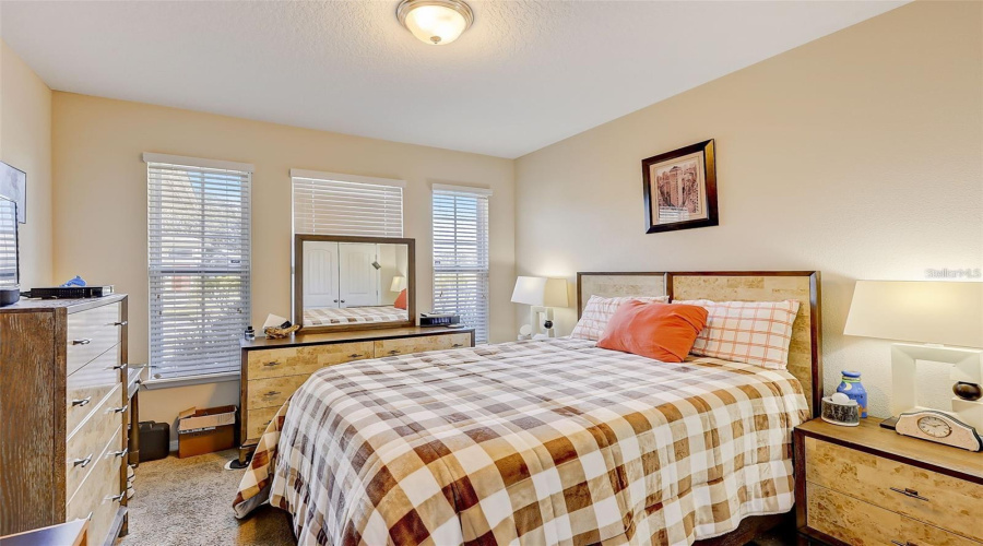 KISSIMMEE, Florida 34746, 4 Bedrooms Bedrooms, ,2 BathroomsBathrooms,Residential,For Sale,OYSTER BAY,0,MFRO6365978