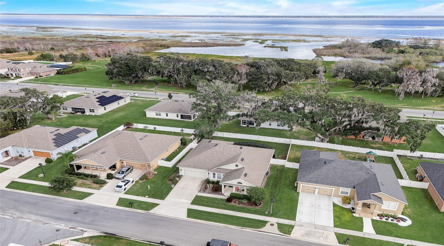 KISSIMMEE, Florida 34746, 4 Bedrooms Bedrooms, ,2 BathroomsBathrooms,Residential,For Sale,OYSTER BAY,0,MFRO6365978