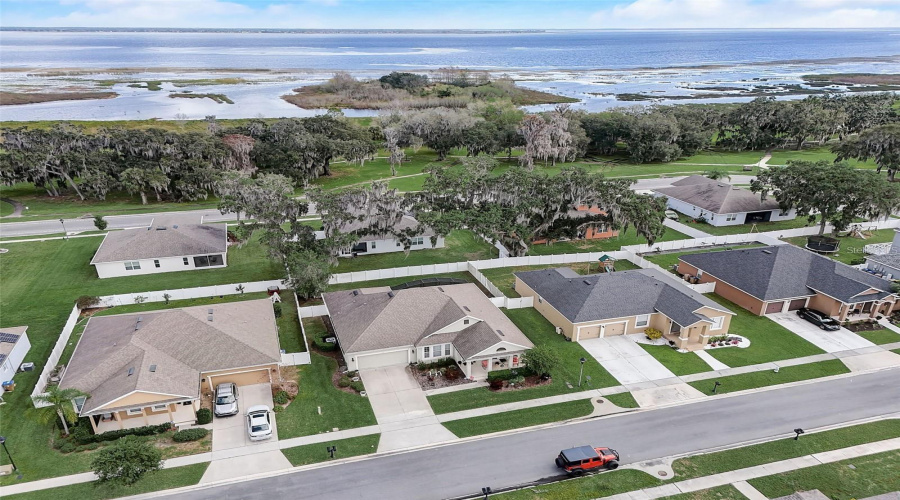 KISSIMMEE, Florida 34746, 4 Bedrooms Bedrooms, ,2 BathroomsBathrooms,Residential,For Sale,OYSTER BAY,0,MFRO6365978